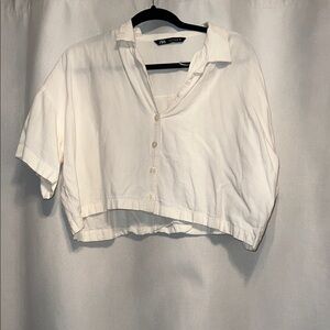 Zara White Cropped Button Down Shirt with Notched Collar and Short Sleeves